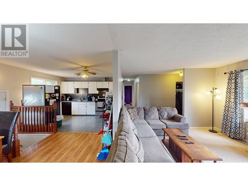 1385 Lewis Drive, Quesnel, BC - Indoor