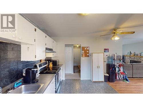 1385 Lewis Drive, Quesnel, BC - Indoor Photo Showing Kitchen