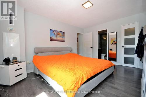 302 - 100 Canyon Avenue, Toronto, ON - Indoor Photo Showing Bedroom