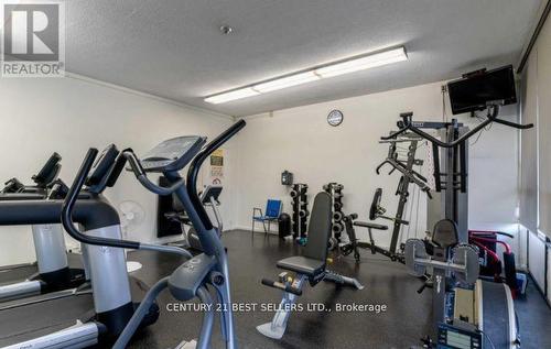 302 - 100 Canyon Avenue, Toronto, ON - Indoor Photo Showing Gym Room