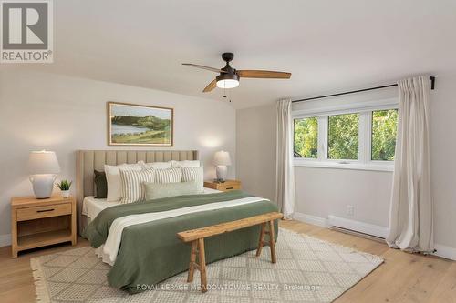 212 Ascot Place, Burlington (Lasalle), ON - Indoor Photo Showing Bedroom