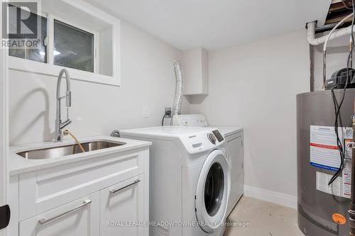 212 Ascot Place, Burlington, ON - Indoor Photo Showing Laundry Room