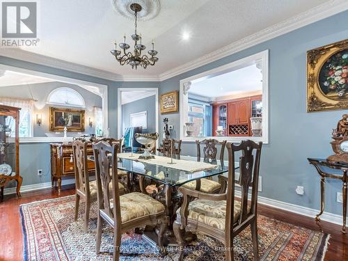 5224 Churchill Meadows Boulevard, Mississauga, ON - Indoor Photo Showing Dining Room