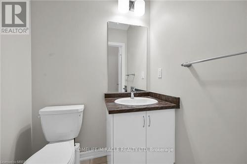 22 Copeman Avenue, Brantford, ON - Indoor Photo Showing Bathroom