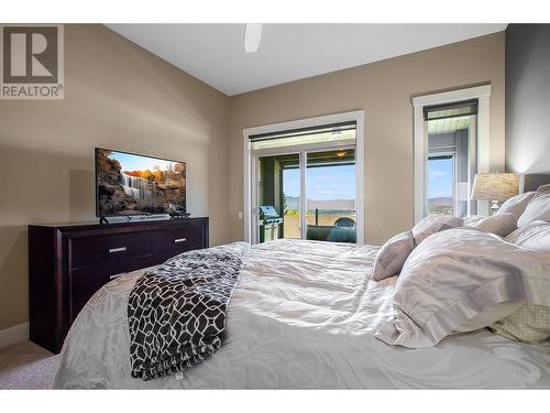 1836 Tower Ranch Boulevard Unit# 1, Kelowna, BC - Indoor Photo Showing Bedroom