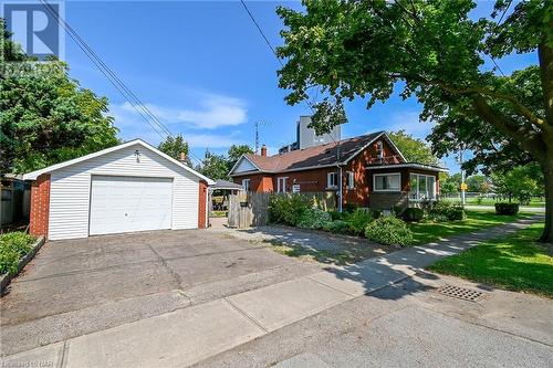 281 Lake Street, St. Catharines, ON - Outdoor