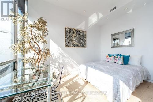 Ph3204 - 33 Mill Street, Toronto, ON - Indoor Photo Showing Bedroom