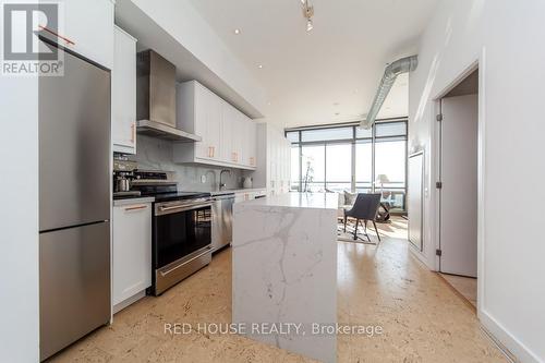 Ph3204 - 33 Mill Street, Toronto (Waterfront Communities), ON - Indoor Photo Showing Kitchen With Stainless Steel Kitchen