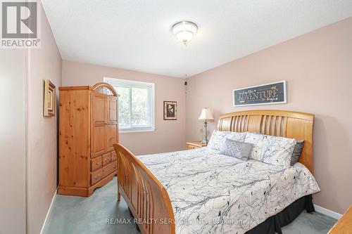 102 Leander Street, Brampton (Westgate), ON - Indoor Photo Showing Bedroom