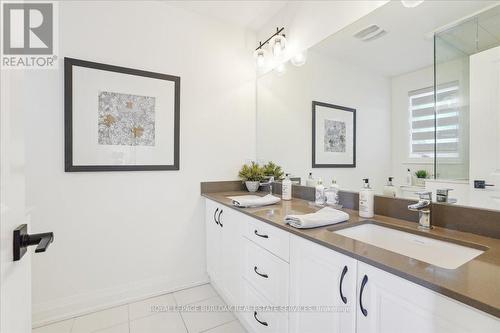 3 - 2071 Ghent Avenue, Burlington, ON - Indoor Photo Showing Bathroom