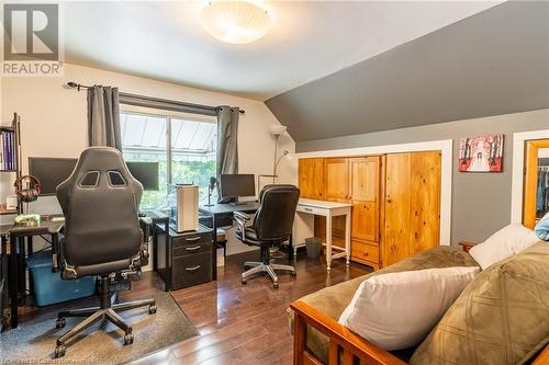 Bedroom 2 - 239 East 22Nd Street, Hamilton, ON - Indoor Photo Showing Office