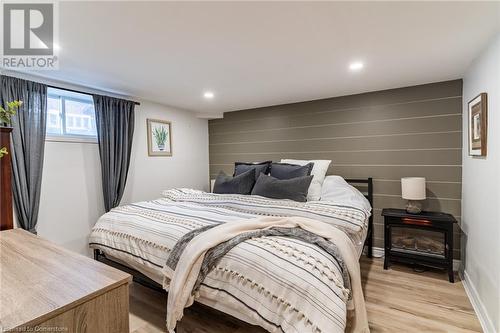 unit 2 primary bedroom - 239 East 22Nd Street, Hamilton, ON - Indoor Photo Showing Bedroom