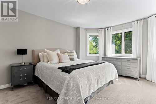 48 Commando Court, Hamilton (Waterdown), ON - Indoor Photo Showing Bedroom