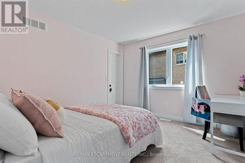 48 Commando Court, Hamilton (Waterdown), ON - Indoor Photo Showing Bedroom