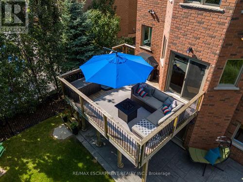 48 Commando Court, Hamilton (Waterdown), ON - Outdoor