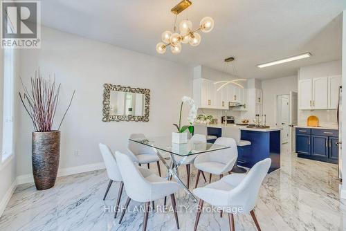 530 Wasaga Crescent, Waterloo, ON - Indoor Photo Showing Dining Room