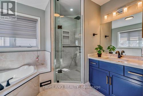 530 Wasaga Crescent, Waterloo, ON - Indoor Photo Showing Bathroom