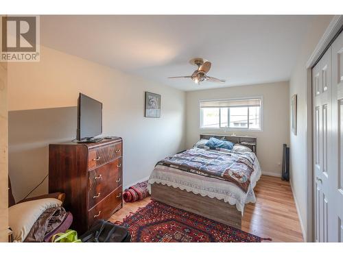 474 Hansen Street, Penticton, BC - Indoor Photo Showing Bedroom