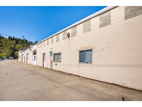 609 13Th Street, North Castlegar, BC 