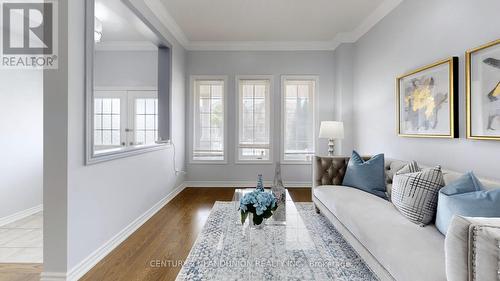 29 Greenspire Avenue, Markham, ON - Indoor Photo Showing Living Room