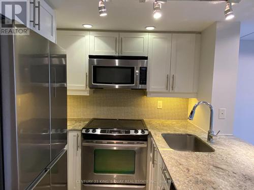 612 - 65 East Liberty Street, Toronto, ON - Indoor Photo Showing Kitchen