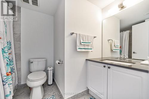 12 - 1245 Bayly Street, Pickering, ON - Indoor Photo Showing Bathroom