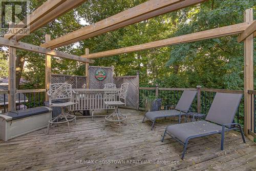 19 Mccarthy Court, Barrie (Letitia Heights), ON - Outdoor With Deck Patio Veranda