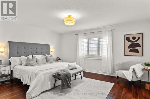 718 West Park Avenue, Bradford West Gwillimbury, ON - Indoor Photo Showing Bedroom