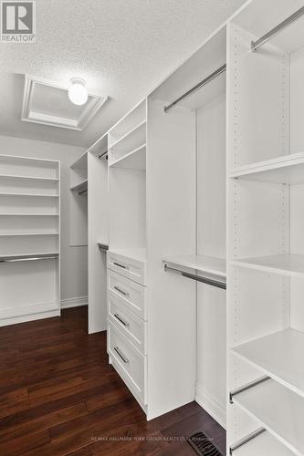 718 West Park Avenue, Bradford West Gwillimbury, ON - Indoor With Storage