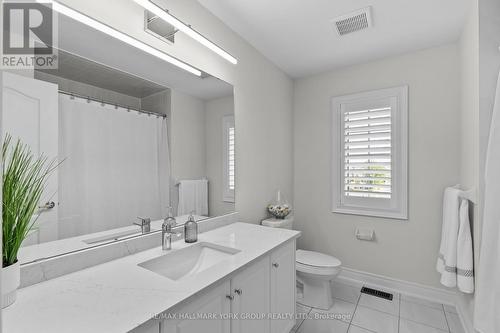 718 West Park Avenue, Bradford West Gwillimbury, ON - Indoor Photo Showing Bathroom