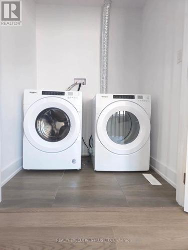 53 Gateway Drive, Barrie, ON - Indoor Photo Showing Laundry Room