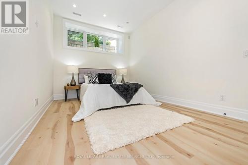 1618 Dogwood Trail, Mississauga (Mineola), ON - Indoor Photo Showing Bedroom