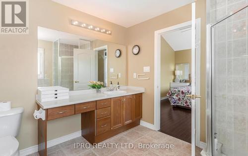 70 Southlake Boulevard, Brampton (Madoc), ON - Indoor Photo Showing Bathroom