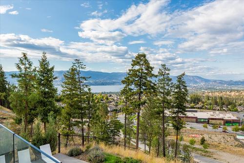 980 Ledgeview Court, Kelowna, BC - Outdoor With Body Of Water With View