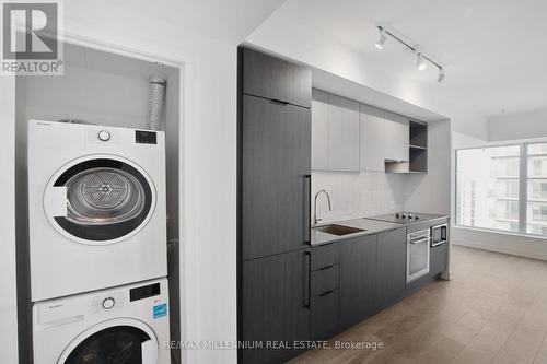 3615 - 82 Dalhousie Street, Toronto, ON - Indoor Photo Showing Laundry Room