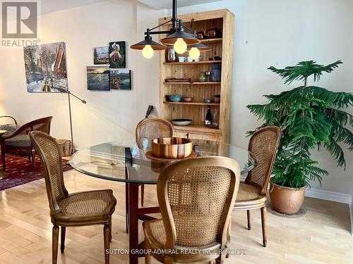 20 Poucher Street, Toronto, ON - Indoor Photo Showing Dining Room