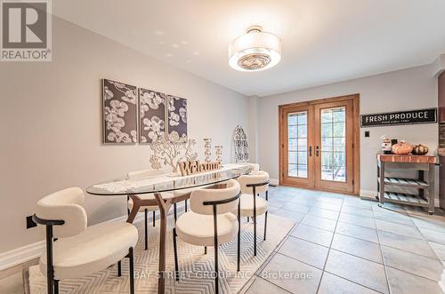 110 Summitcrest Drive, Richmond Hill, ON - Indoor Photo Showing Dining Room