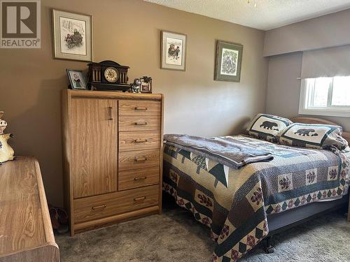 1350 11Th Avenue, Williams Lake, BC - Indoor Photo Showing Bedroom