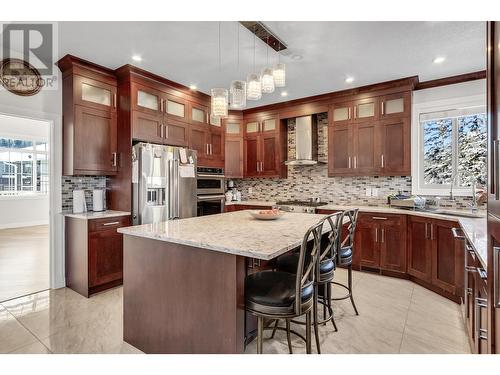 3228 Parkview Crescent, Prince George, BC - Indoor Photo Showing Kitchen With Upgraded Kitchen