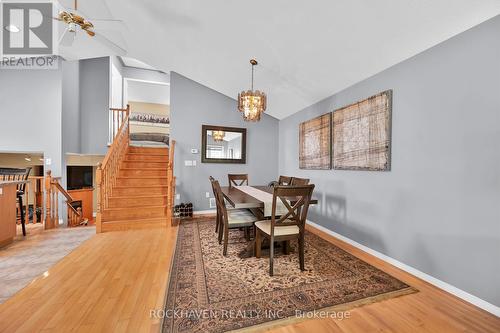 112 Redfern Avenue, Hamilton, ON - Indoor Photo Showing Dining Room