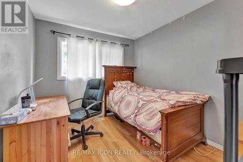 59 Ellis Crescent S, Waterloo, ON - Indoor Photo Showing Bedroom