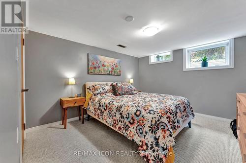 59 Ellis Crescent S, Waterloo, ON - Indoor Photo Showing Bedroom