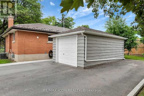 59 Ellis Crescent S, Waterloo, ON - Outdoor With Exterior