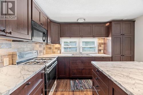 48 Starlit Lane, Bluewater (Zurich), ON - Indoor Photo Showing Kitchen