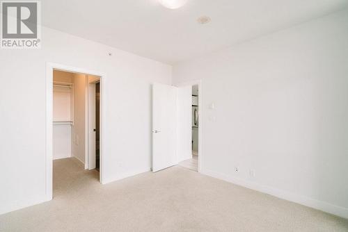 2506 280 Ross Drive, New Westminster, BC - Indoor Photo Showing Other Room