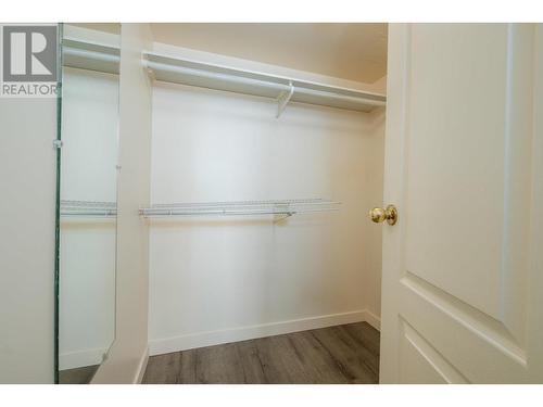 1003 612 Fifth Avenue, New Westminster, BC - Indoor With Storage