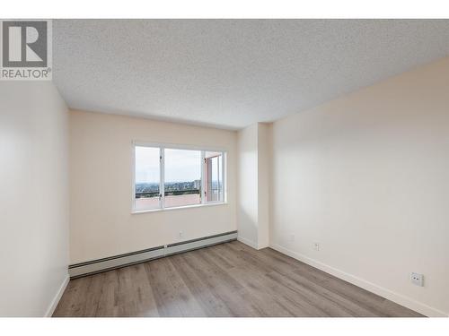 1003 612 Fifth Avenue, New Westminster, BC - Indoor Photo Showing Other Room