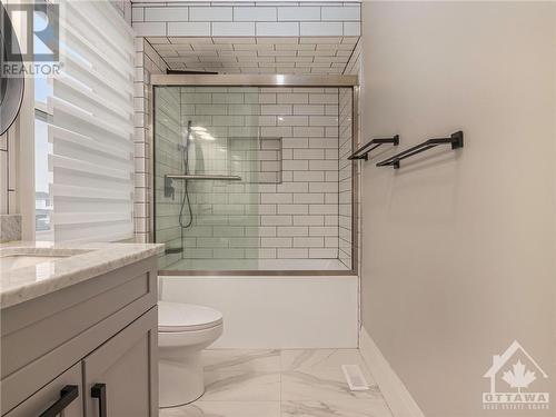 1834 D'Amour Crescent, Ottawa, ON - Indoor Photo Showing Bathroom