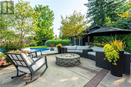 97 Overdale Avenue, Waterdown, ON - Outdoor With In Ground Pool