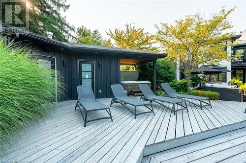 97 Overdale Avenue, Waterdown, ON - Outdoor With Deck Patio Veranda